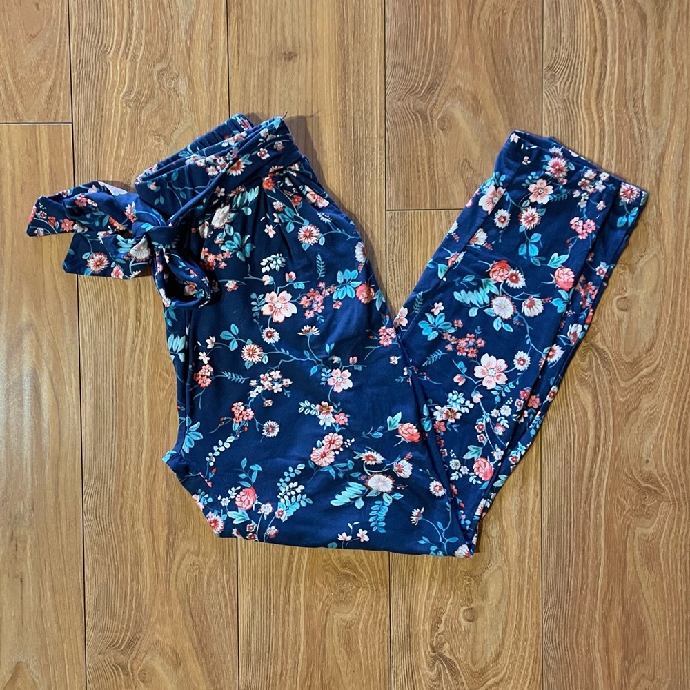 Floral High-waisted Joggers